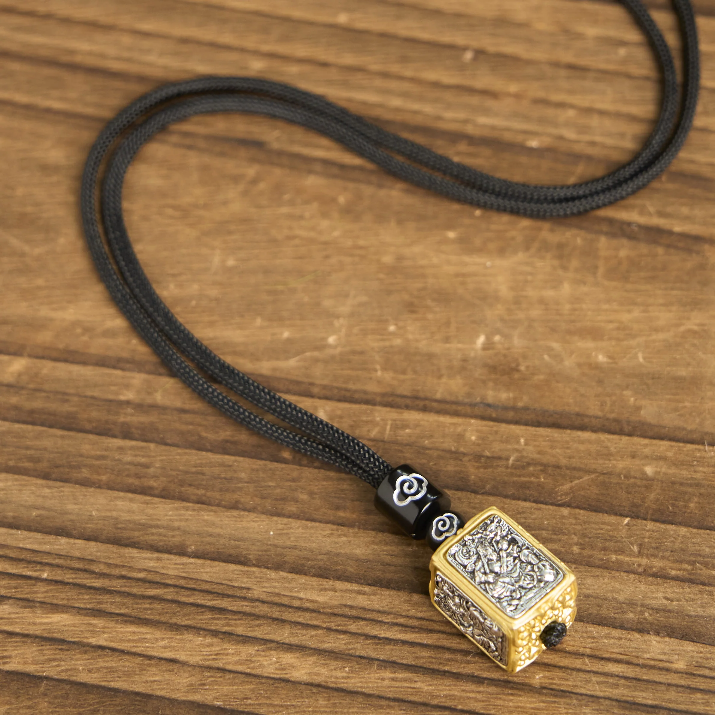 Miniatura 10